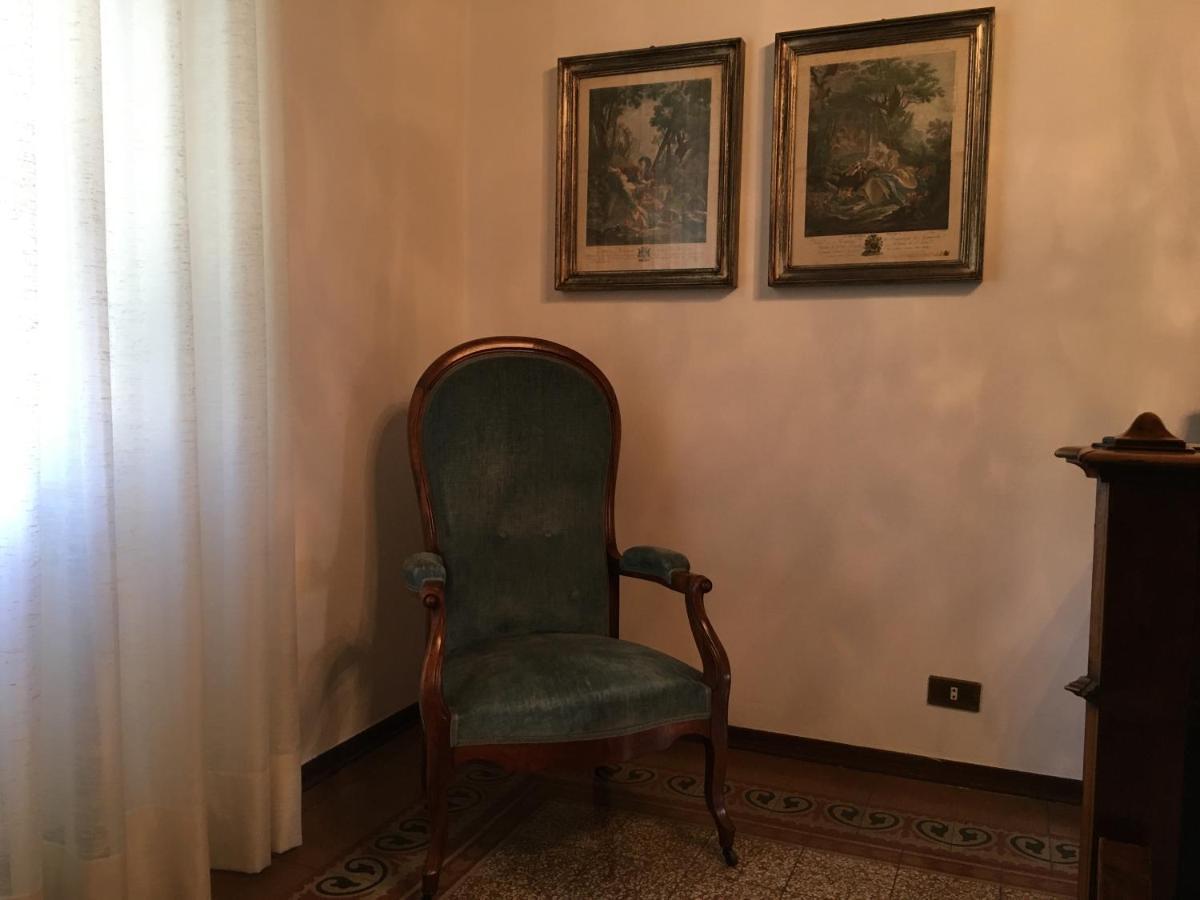La Piazza 1 Hotel Стия Екстериор снимка
